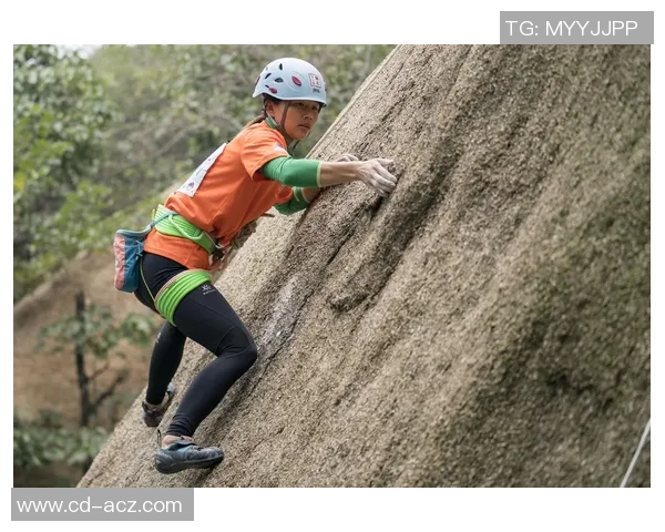 攀岩深度探索：揭秘西安攀岩队在边路渗透的战术与技巧